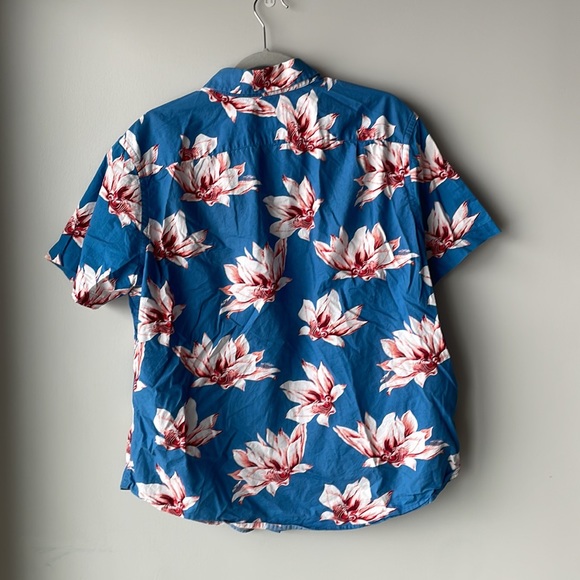Mens Floral Button Down - Picture 2 of 5